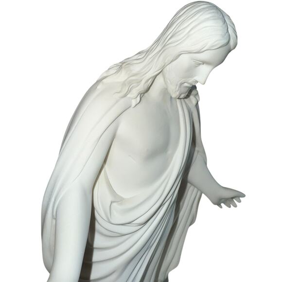 One Moment Time Jesus Christ Statue Utah 10” Resurrected Messiah Statue Figurine - Picture 8 of 16